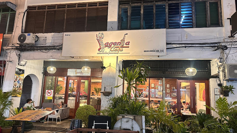 Lagenda House & Cafe