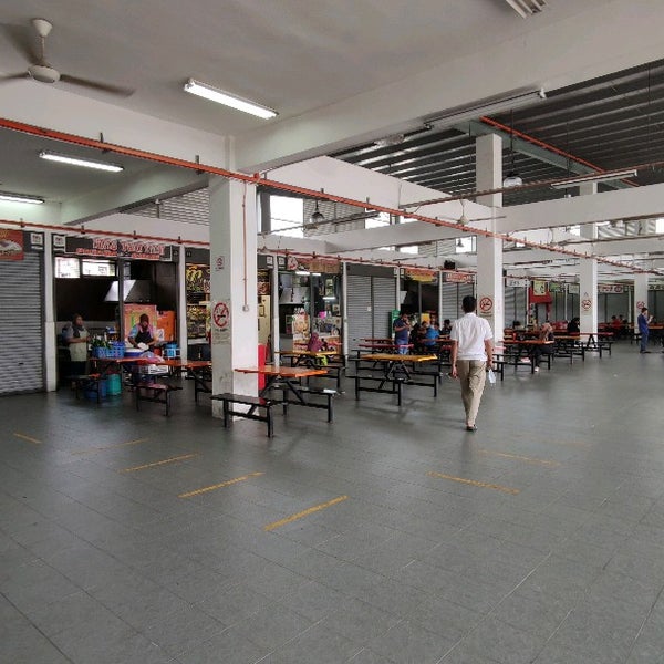 Famous Cucur Udang Meletop & Mee sotong