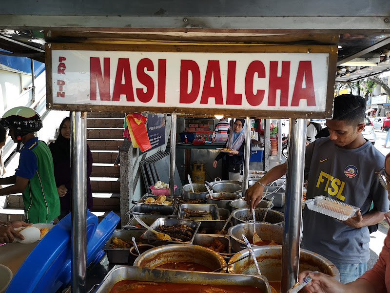 Pak Din Nasi Dalcha