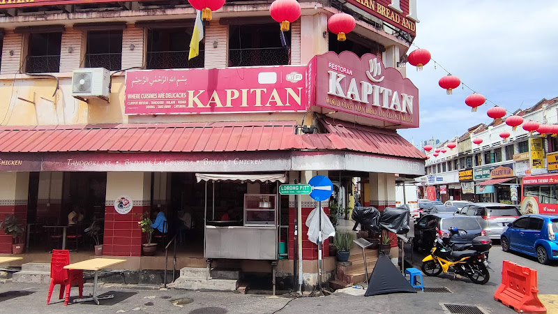 Tandoori chicken and Nan