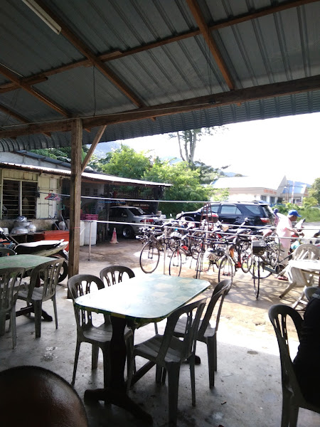 Belimbing Cafe Corner