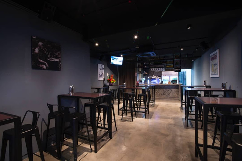 M20 Restaurant and Cafe