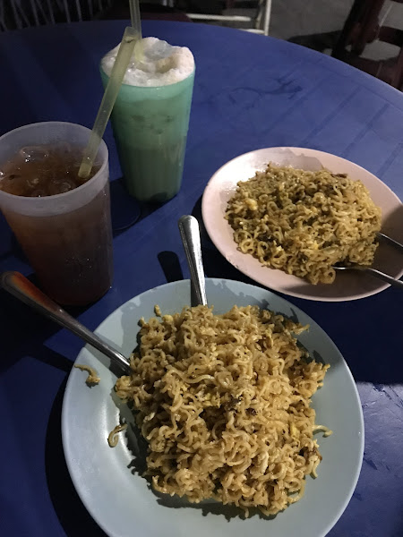 Gerai Maggi Goreng Mamak
