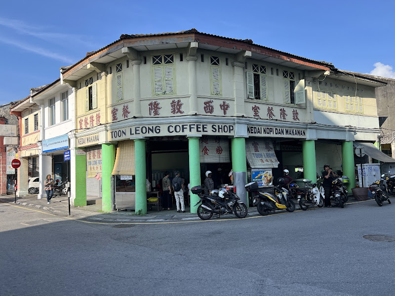 Aimi Lim Hokkien Mee