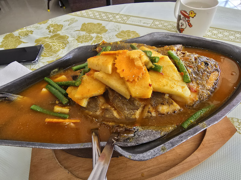 Chuan Sheng Seafood Restaurant