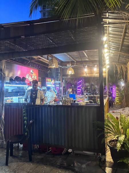 Kizuna Signature Ramen