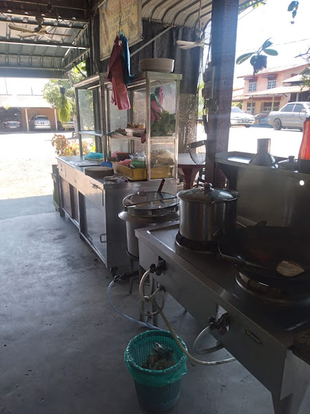 MEE REBUS SIMPANG TIGA