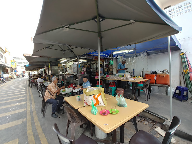 Famous Teh Halia (Fresh Ginger Tea) since 1965