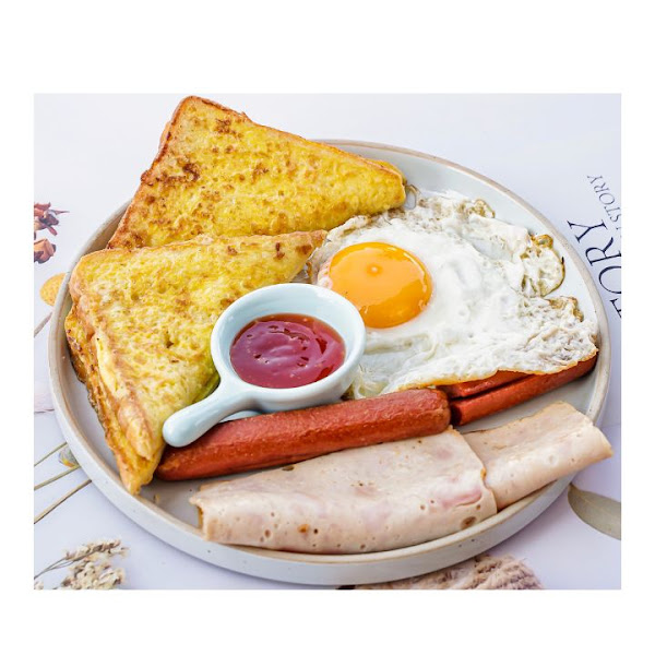 Macallum Aunty Breakfast