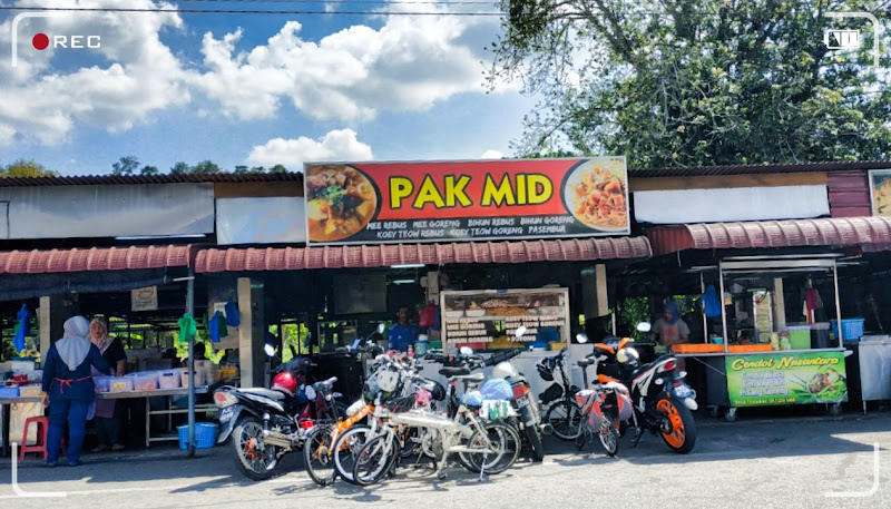 Pak Mid (Mee Rebus, Mee Goreng, Pasembur)